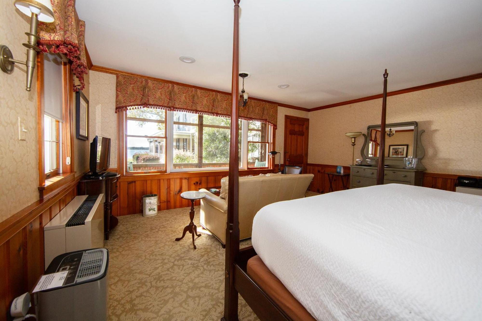 Sandaway Suites & Beach Oxford Eksteriør bilde